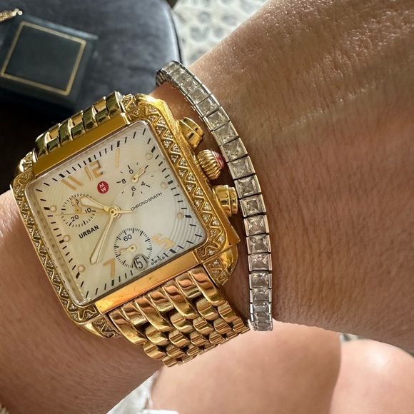 Michele Watch URBAN - Diamond and 18k Gold - MWO2H01 - Picture 5 of 10
